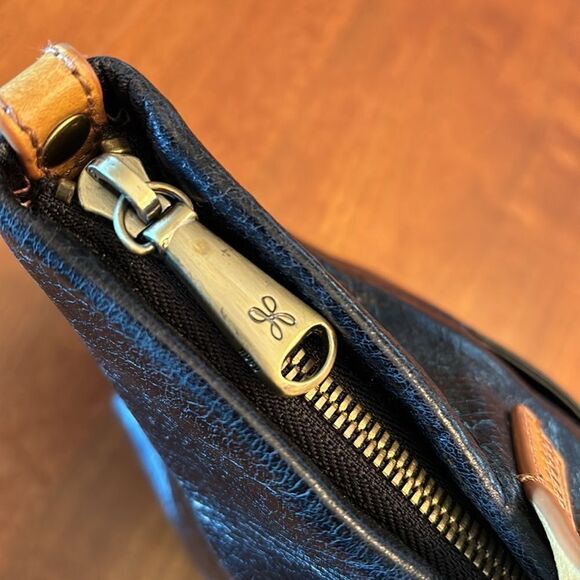 Hobo Cecily Tote Satchel - Picture 6 of 9